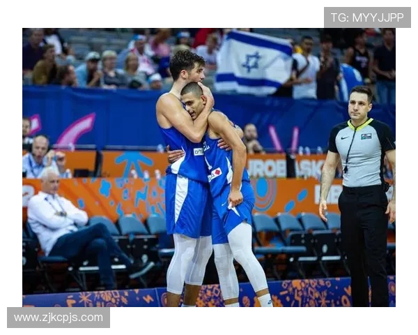 两首轮两次轮换来阿夫迪亚开拓者交易复盘赢面拉满重塑阵容未来 两首轮两次轮换来阿夫迪亚开拓者交易复盘赢面拉满重塑阵容未来